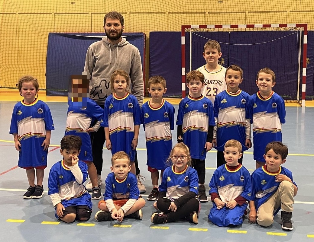 U7